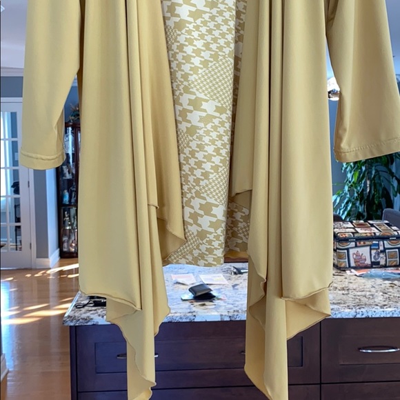 Le Grenier blouse size medium - Picture 4 of 8